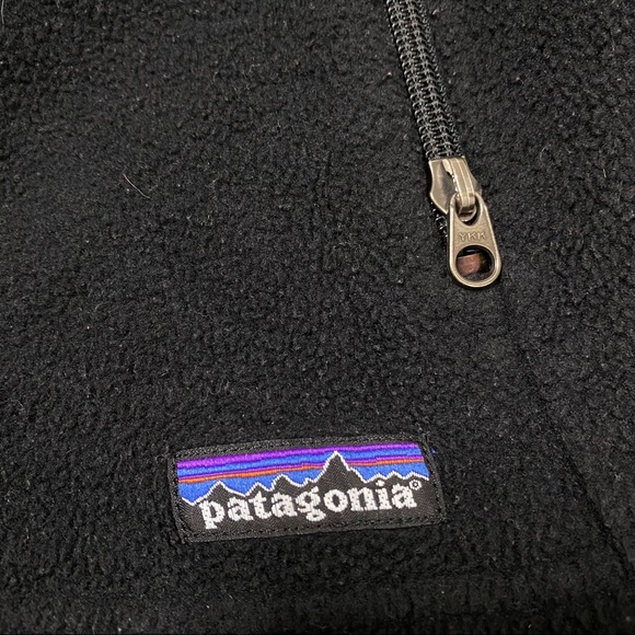 Patagonia Black Synchilla Fleece Vest - Picture 9 of 12